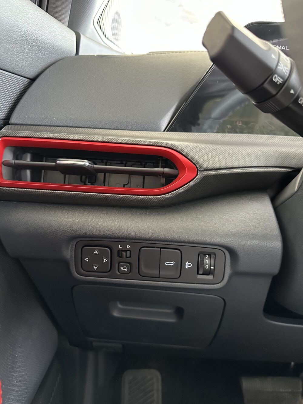 شانجان يونى تى ايليت 2025