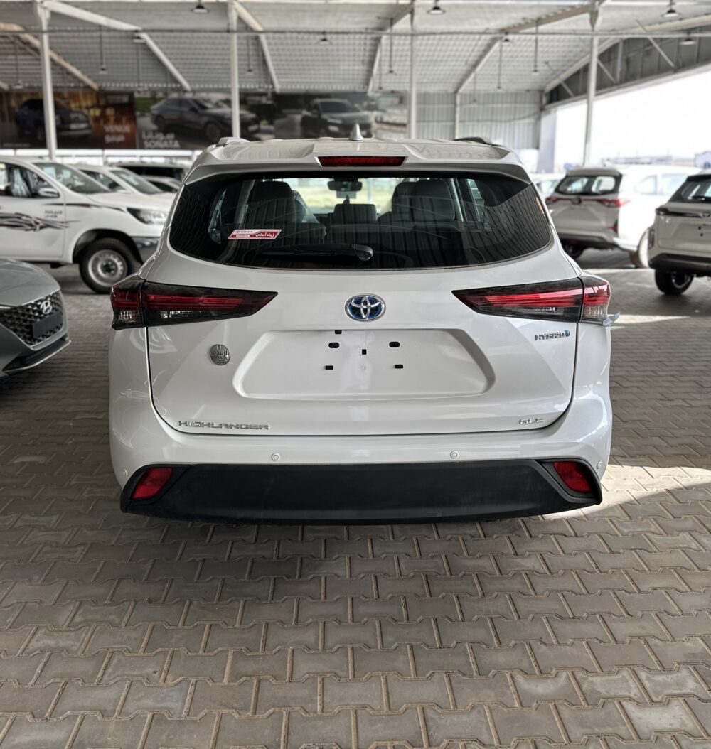 تويوتا هايلاندر GLE هايبرد 2025