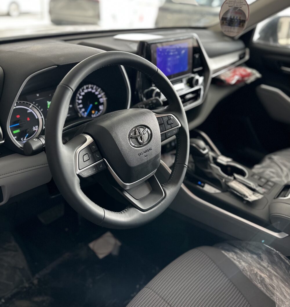 تويوتا هايلاندر GLE هايبرد 2025