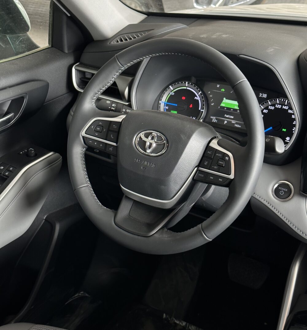 تويوتا هايلاندر GLE هايبرد 2025