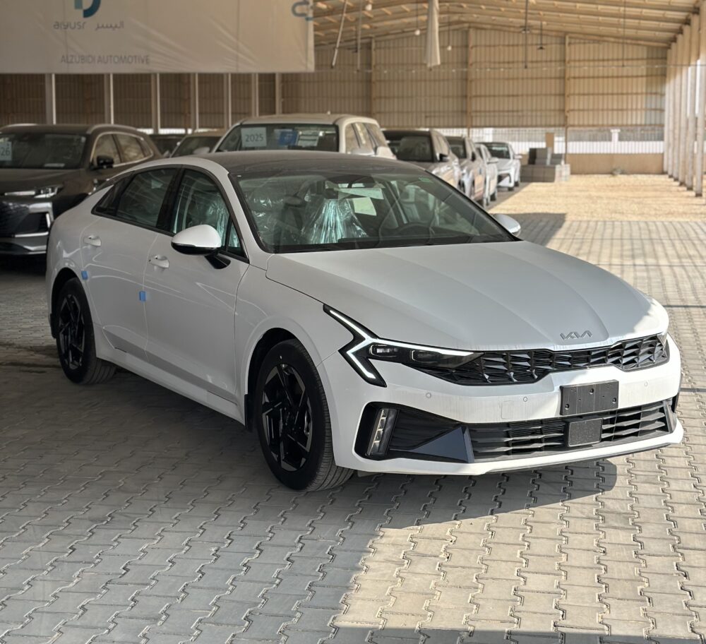 كيا  K5 نص فل موديل 2026