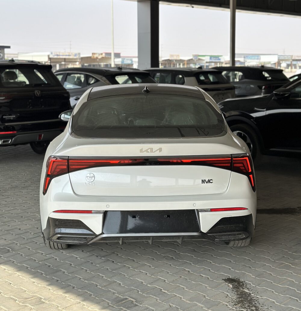 كيا  K5 نص فل موديل 2026