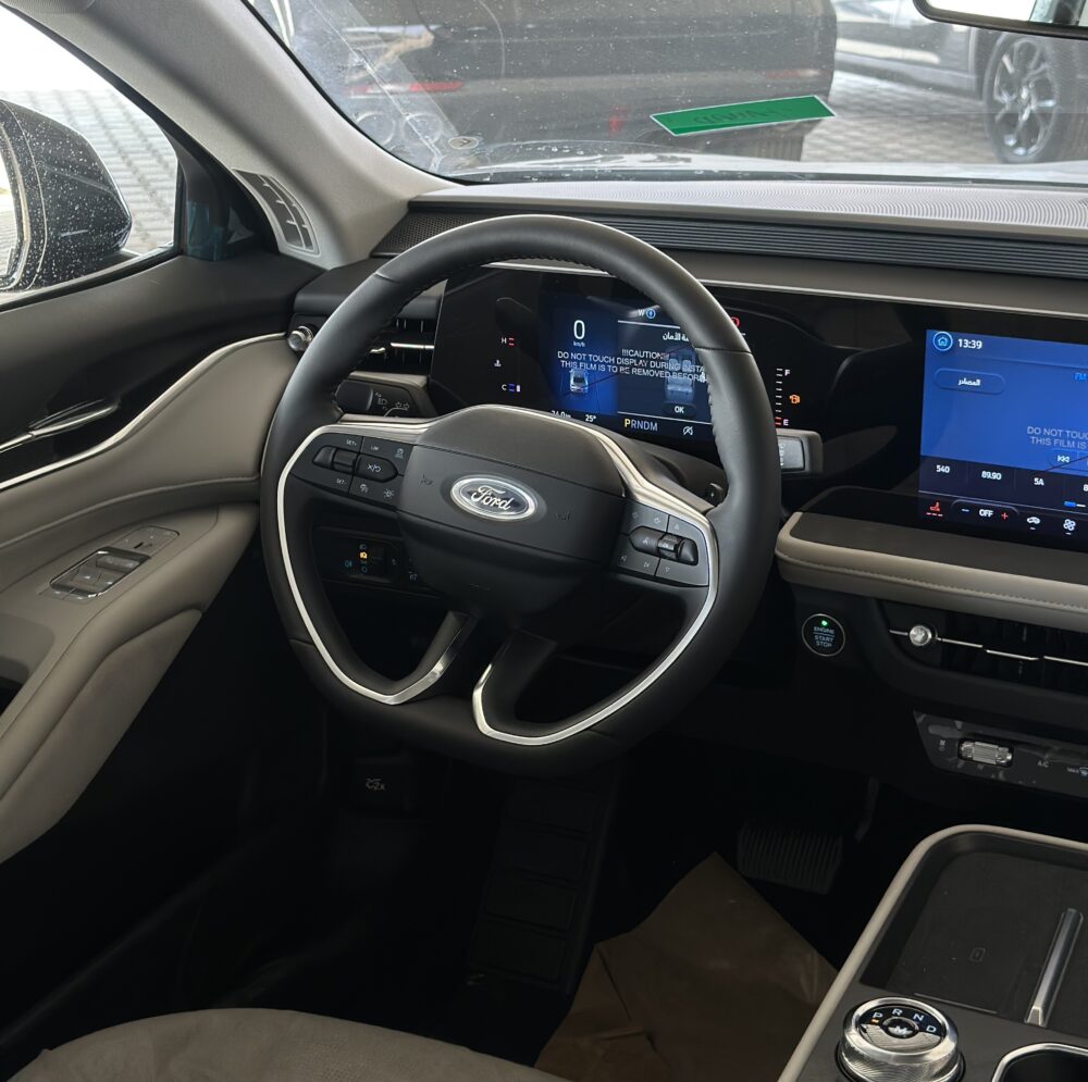 فورد تورس تيتانيوم 2026