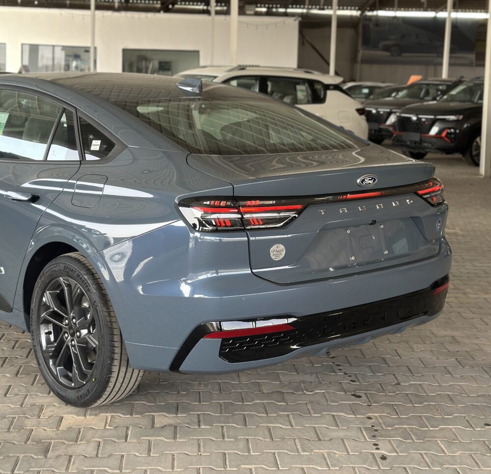 فورد تورس أمبيانتي موديل 2026 أزرق