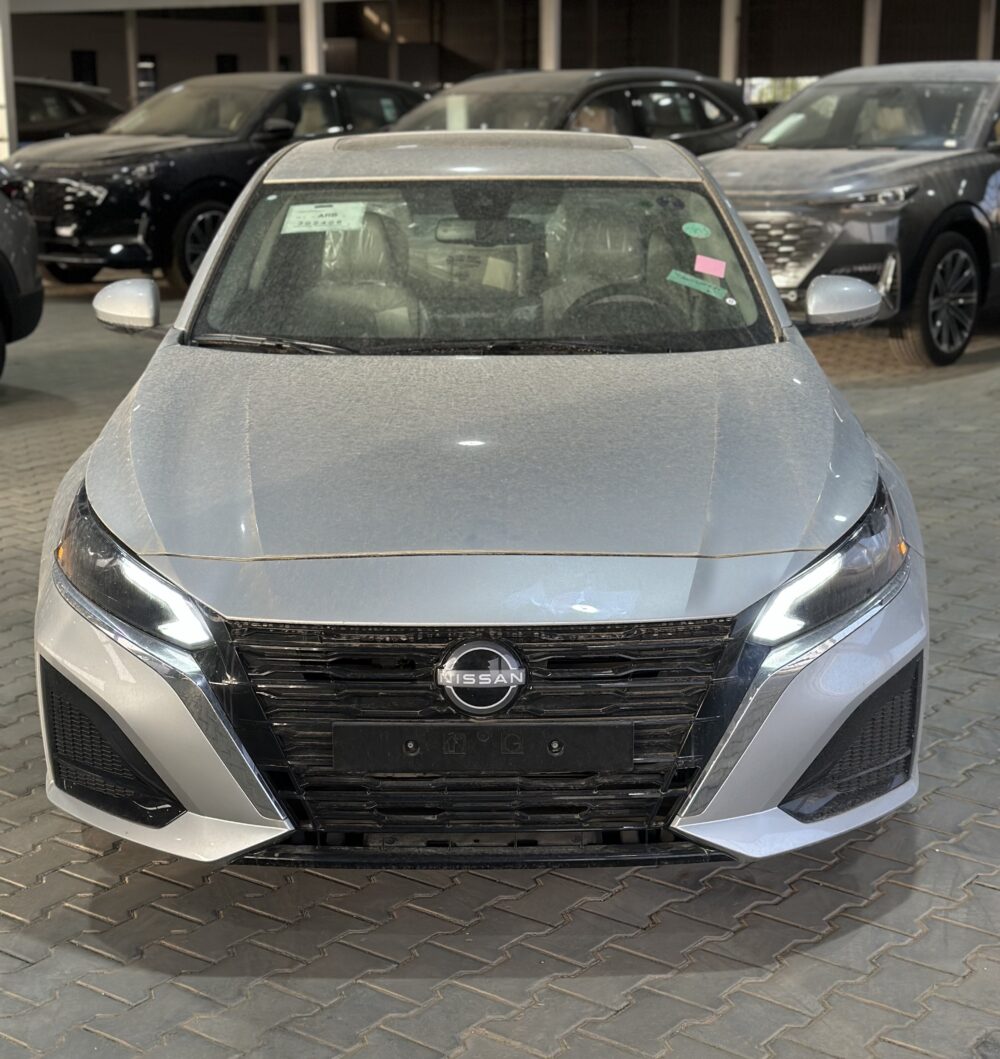 IMG_4409 نيسان التيما SV موديل 2026