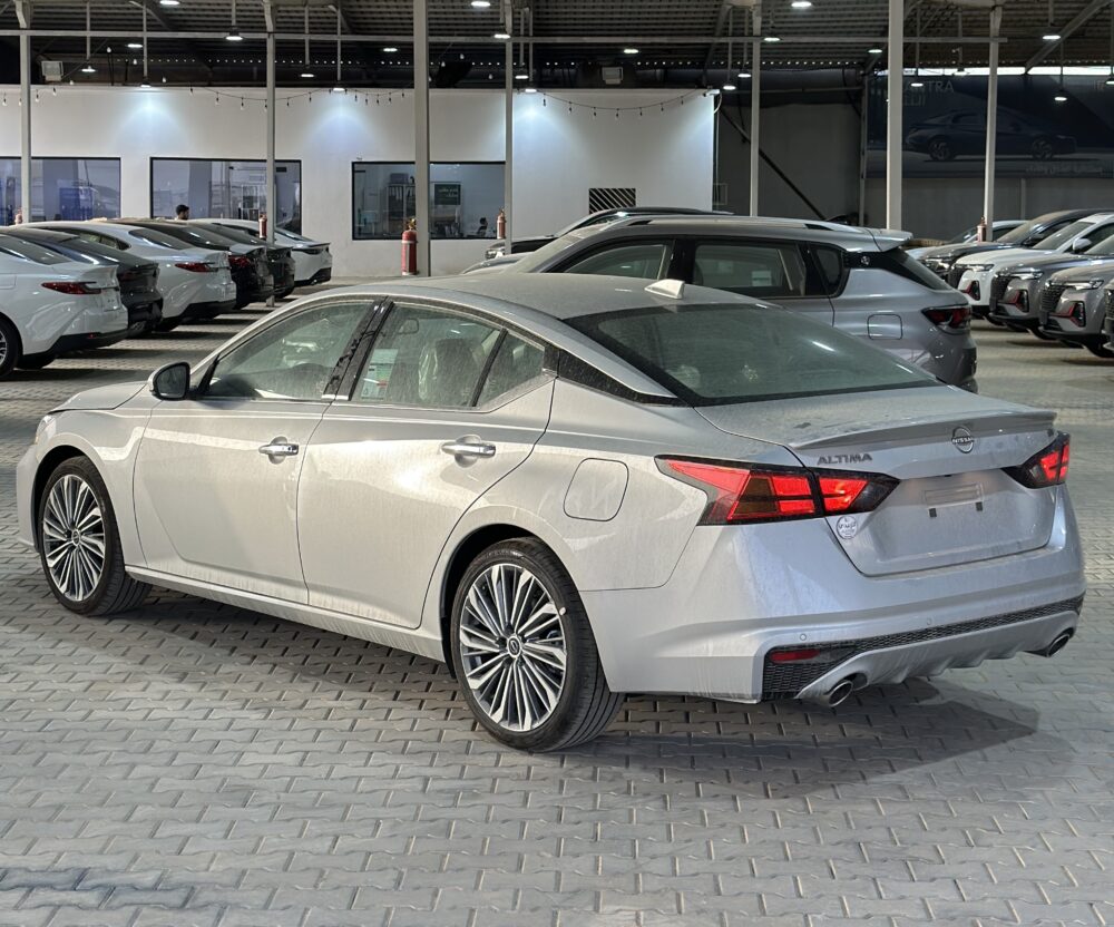 IMG_4411 نيسان التيما SV موديل 2026