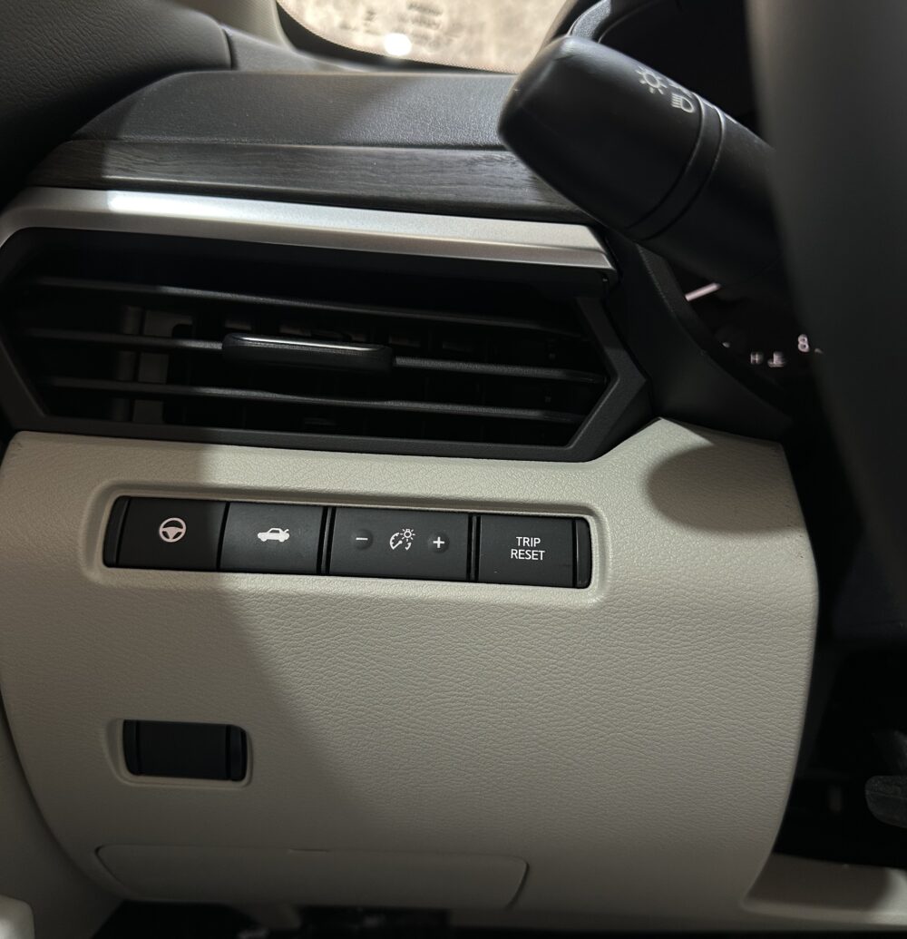 IMG_4427 نيسان التيما SV موديل 2026