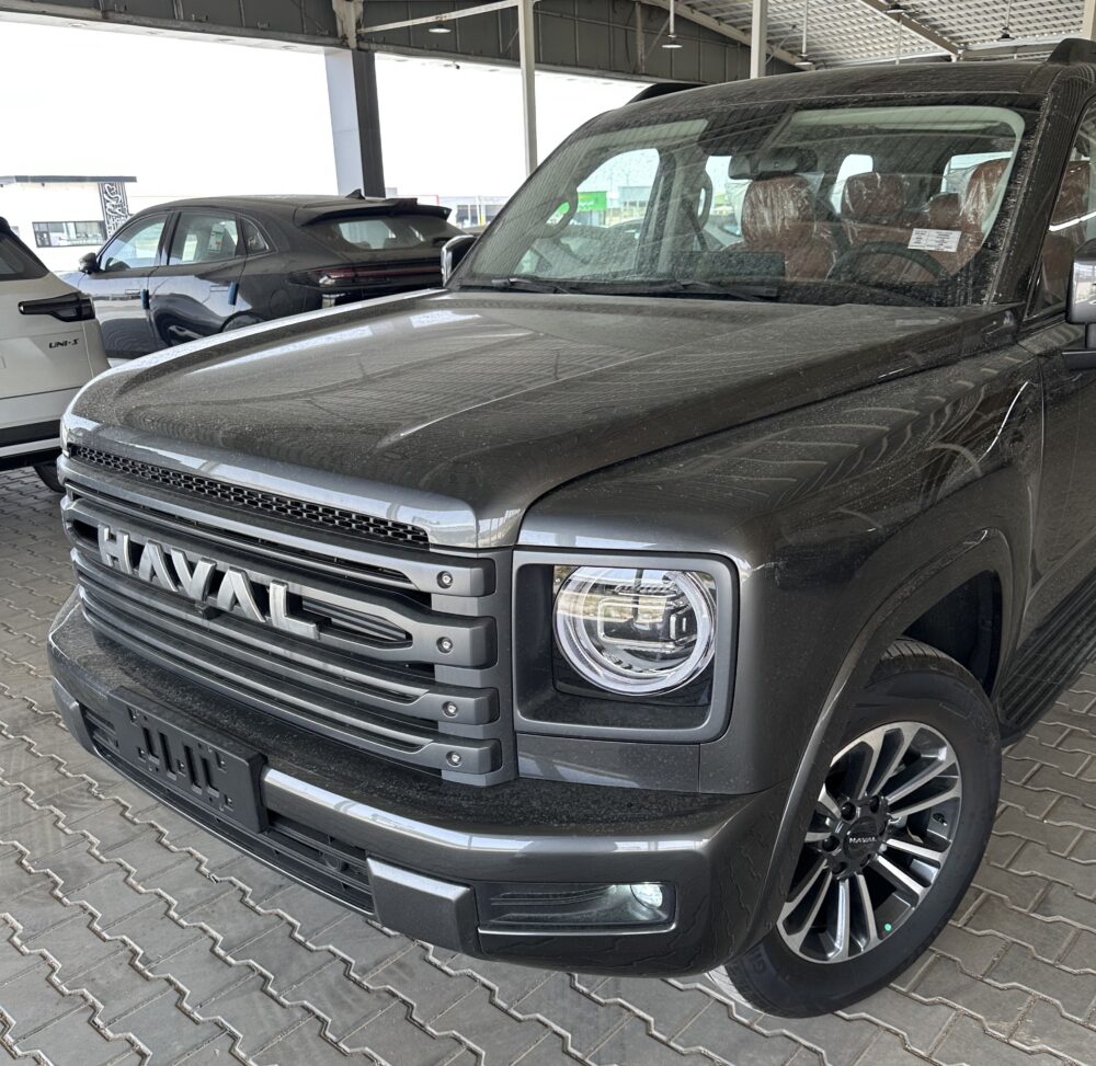 هافال H9  نص فل 2026 رمادى