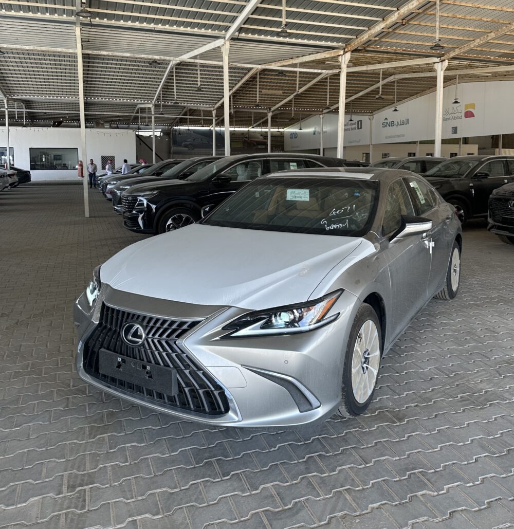 لكزس ES 250 AA  موديل 2025